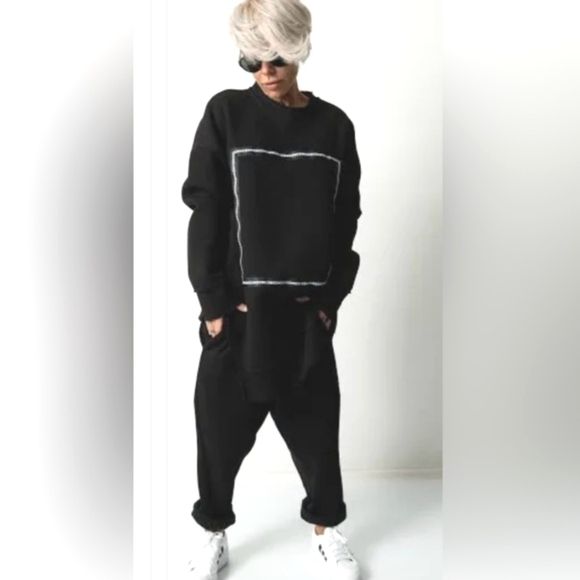 LOCKER ROOM Luxury Brand Long Line Black Unique Sweatshirt Women's Size S/M - Picture 8 of 8